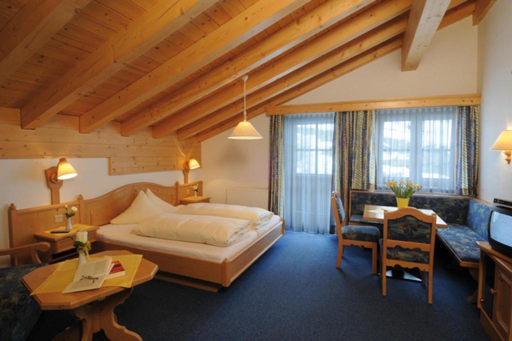 Hotel Camona & Walserhof