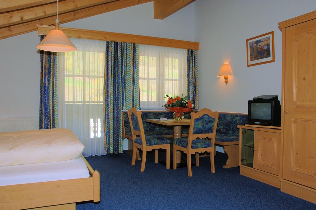 Camona & Walserhof Hotel 3*