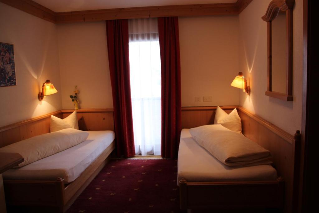 Hotel Camona & Walserhof 3*